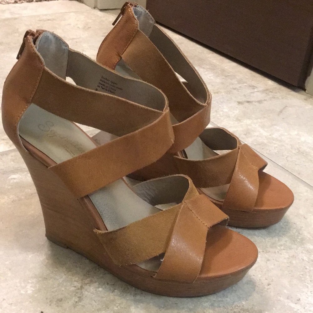 Seychelles Wedges
